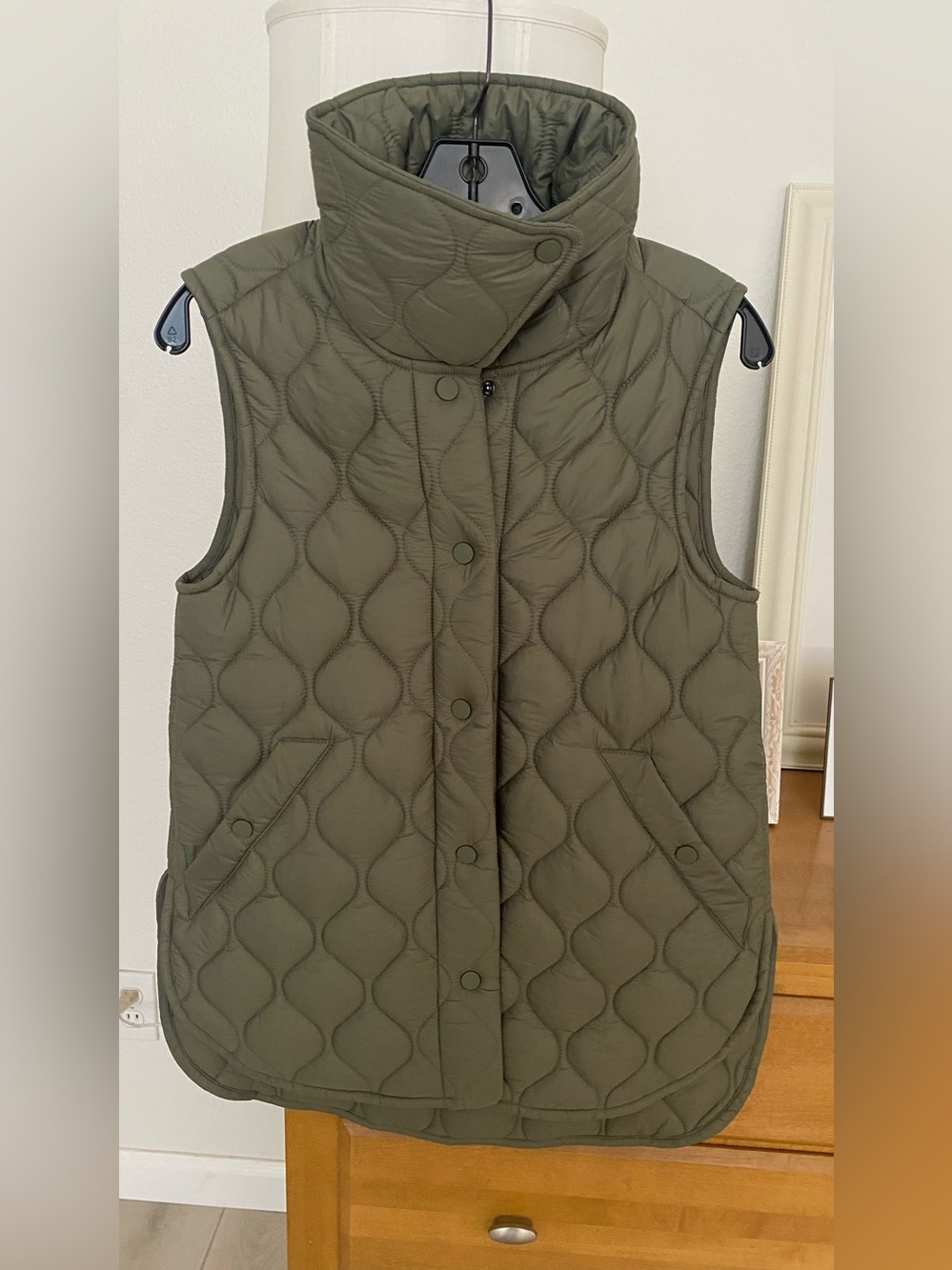 Kit and Ace Olive Green Quilted Sleeveless Vest with High Collar